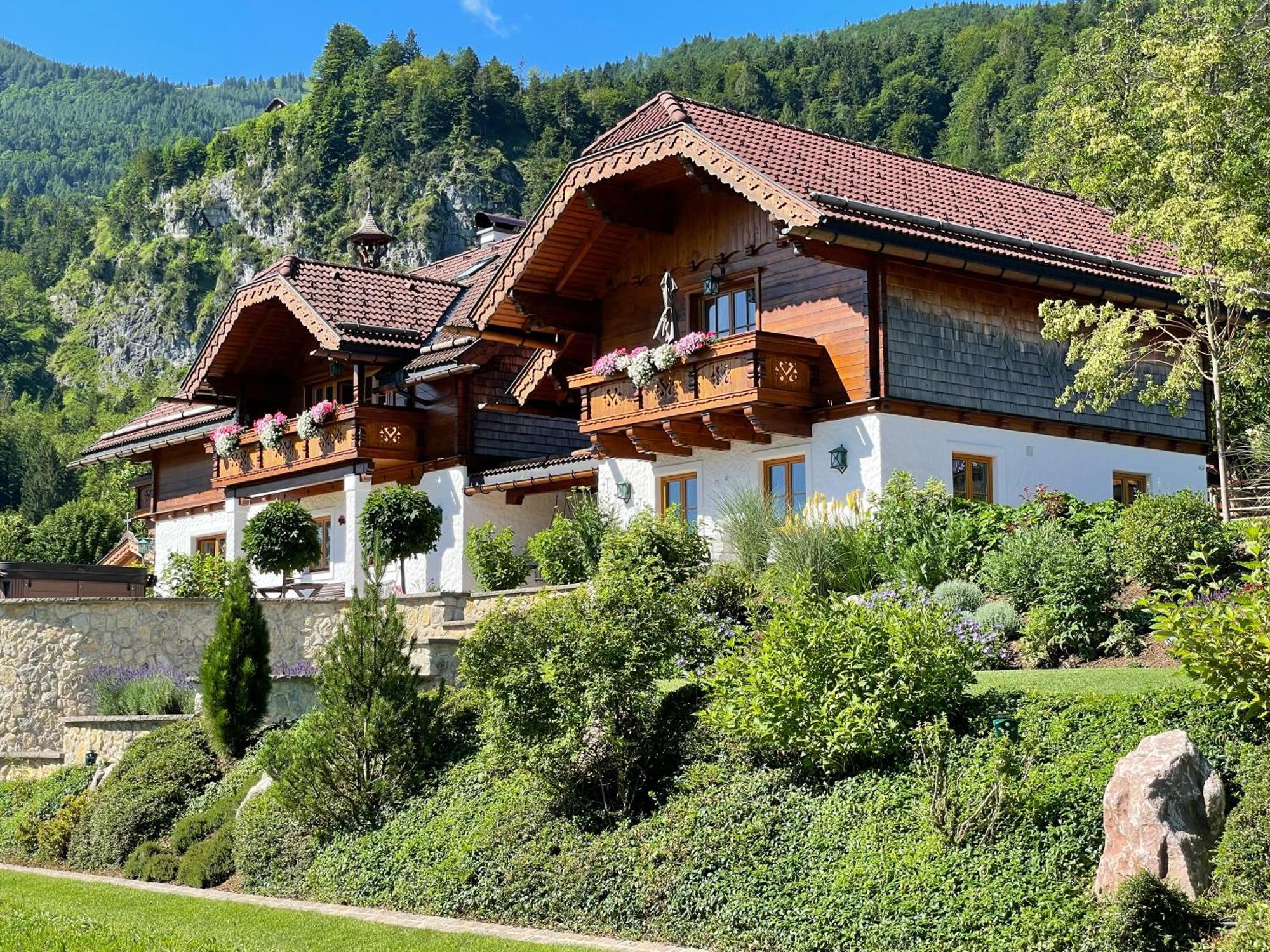 סנט גילגן Ferienwohnung Schossleitner - Der Wohlfuehl-Ansitz Am Wolfgangsee Mit Weitblick מראה חיצוני תמונה