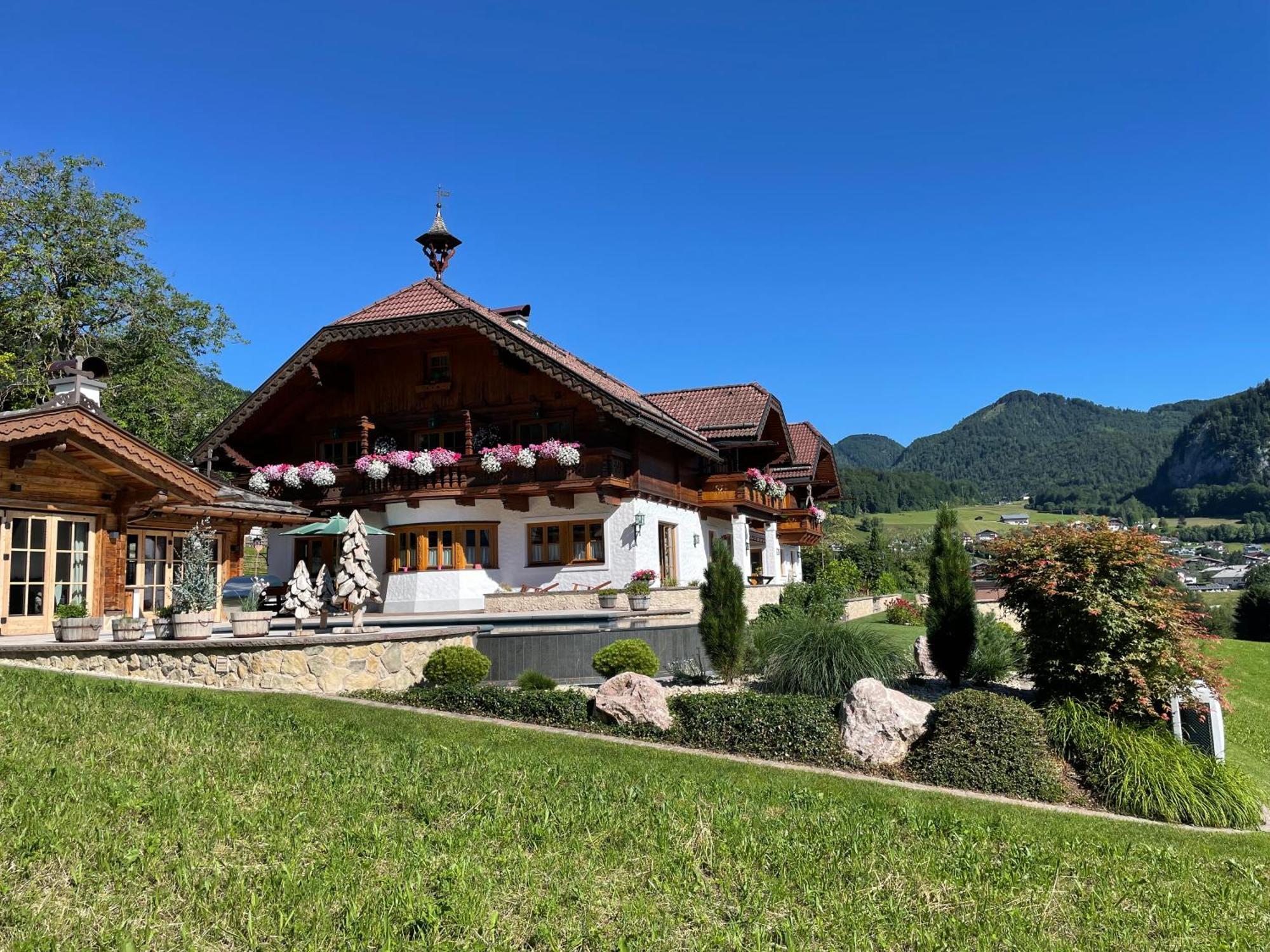 סנט גילגן Ferienwohnung Schossleitner - Der Wohlfuehl-Ansitz Am Wolfgangsee Mit Weitblick מראה חיצוני תמונה